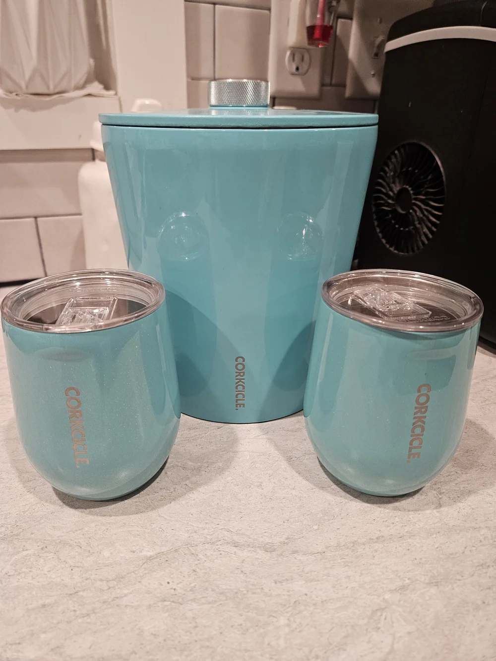 Corkcicle Turquoise Ice Bucket with 2 Turquoise Stemless Tumblers